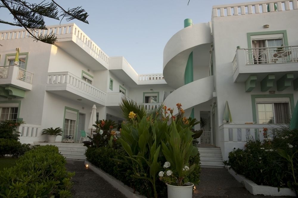 Kristall Suites Stalós Exterior foto